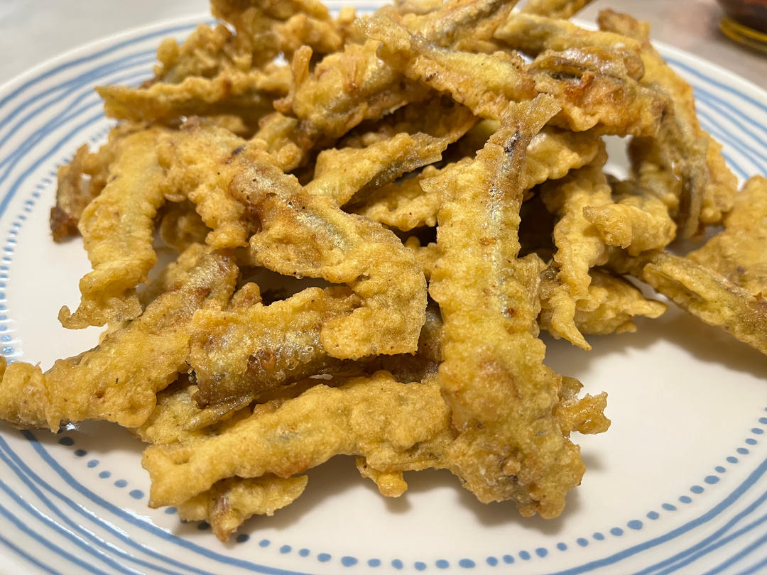 香酥炸公鱼/炸多春鱼