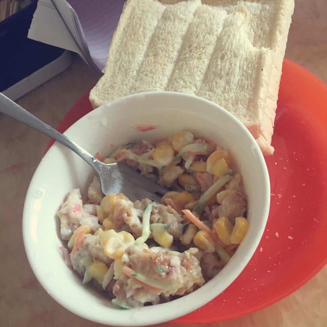 鸡肉玉米沙拉的做法