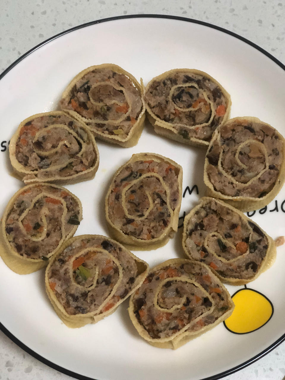 又简单又过瘾的腐皮肉卷