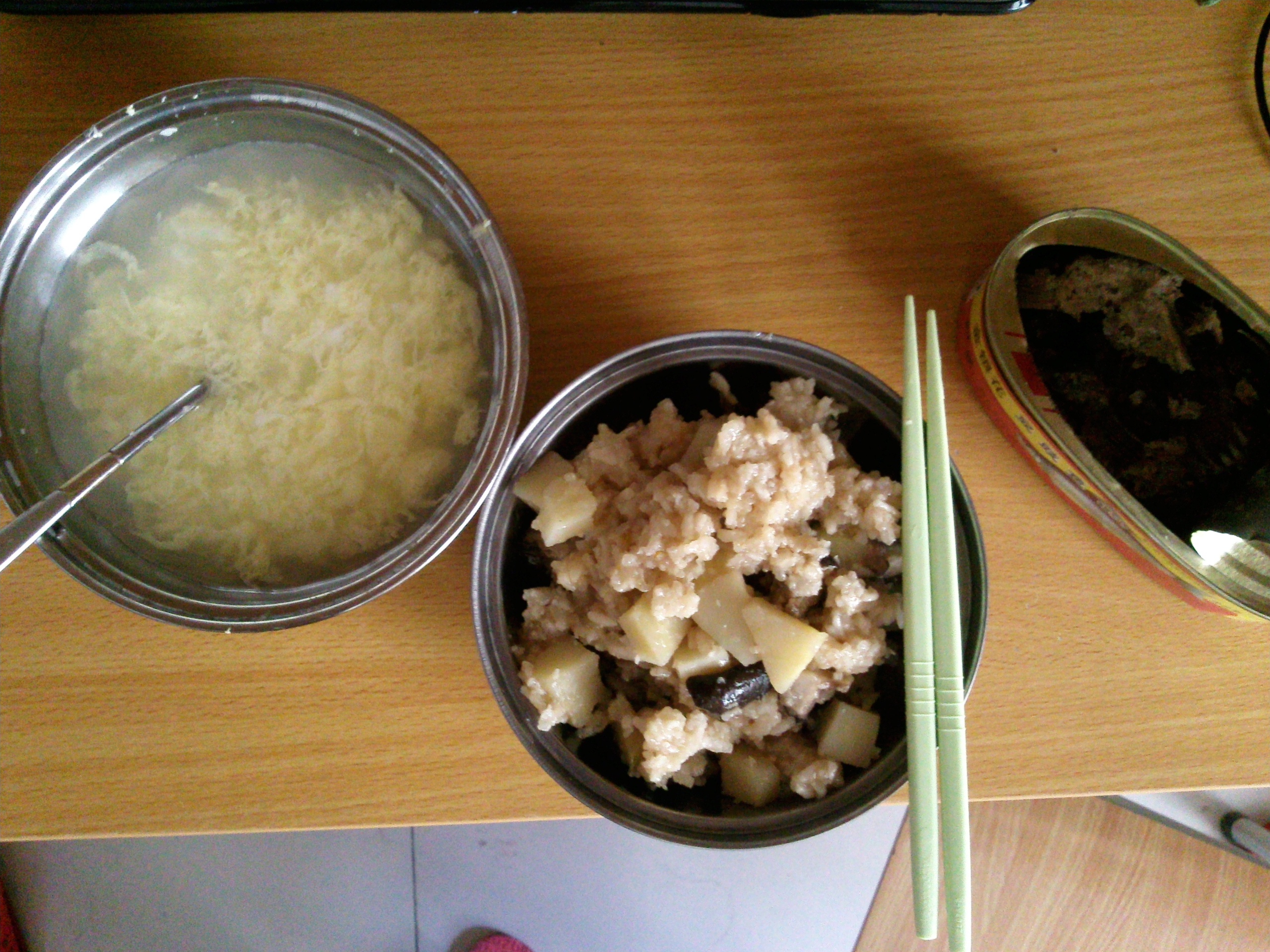 秘制土豆焖饭