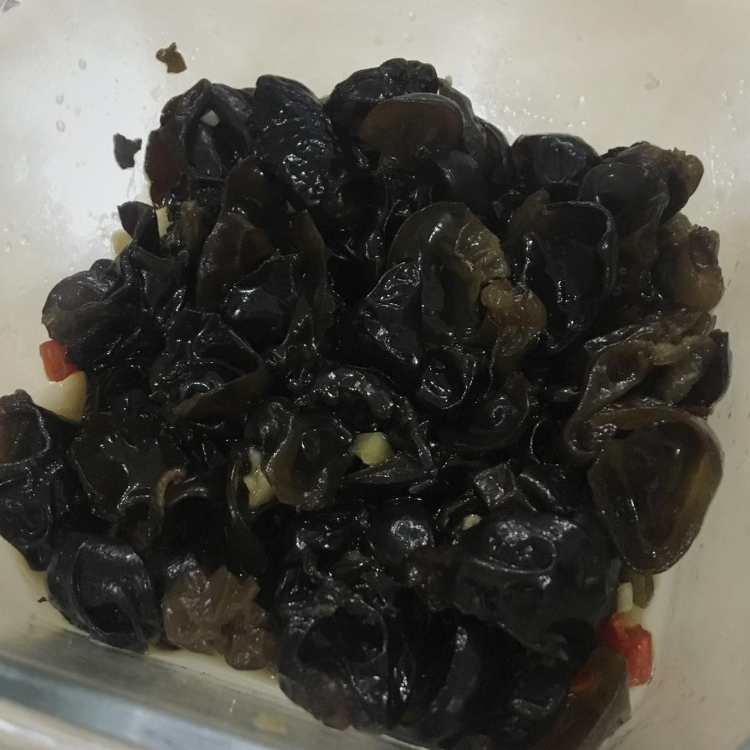 凉拌爽脆木耳