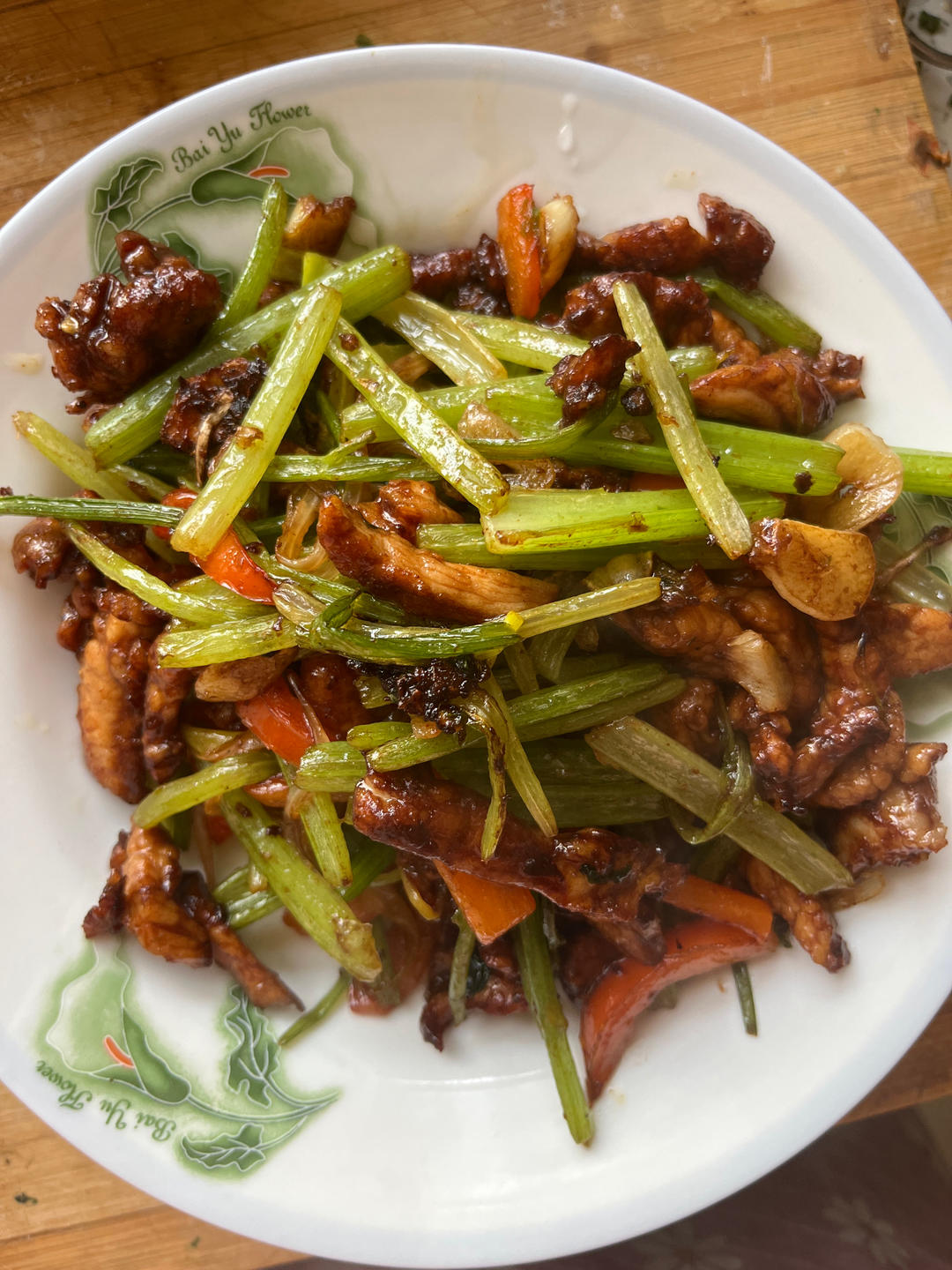 芹菜炒肉丝