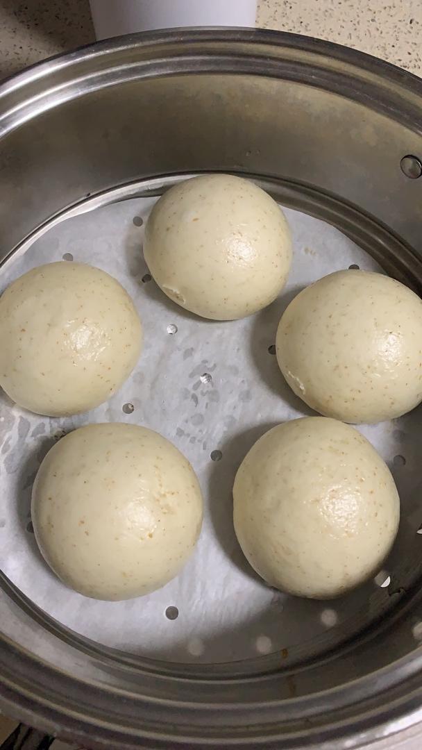 新手做馒头也能100%成功——附上非常详细的视频步骤（一次发酵法）