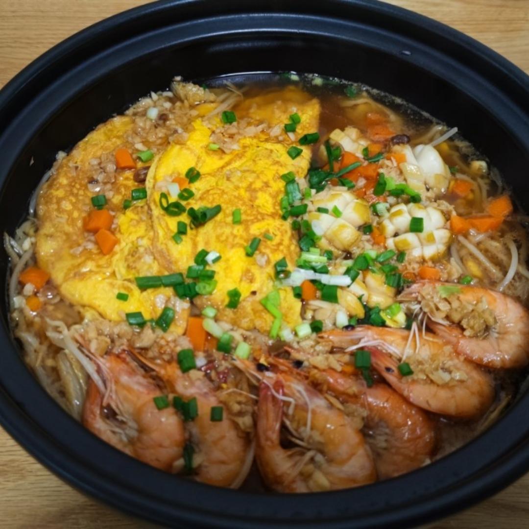 秘制蒜蓉海鲜煲