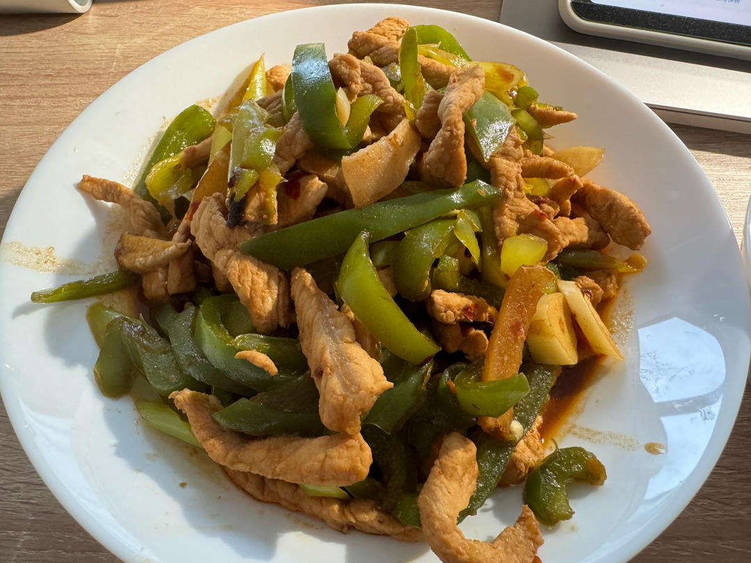 正宗辣椒炒肉