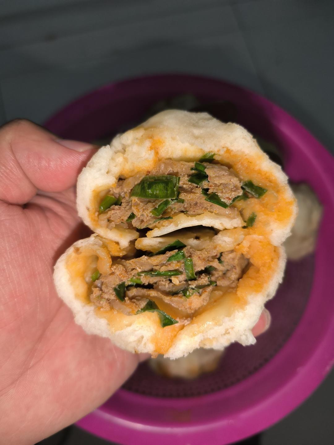 家庭版猪肉大葱包子（喷香多汁）