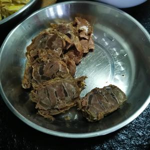 卤牛肉(牛腱子)，卤豆腐的做法 步骤9