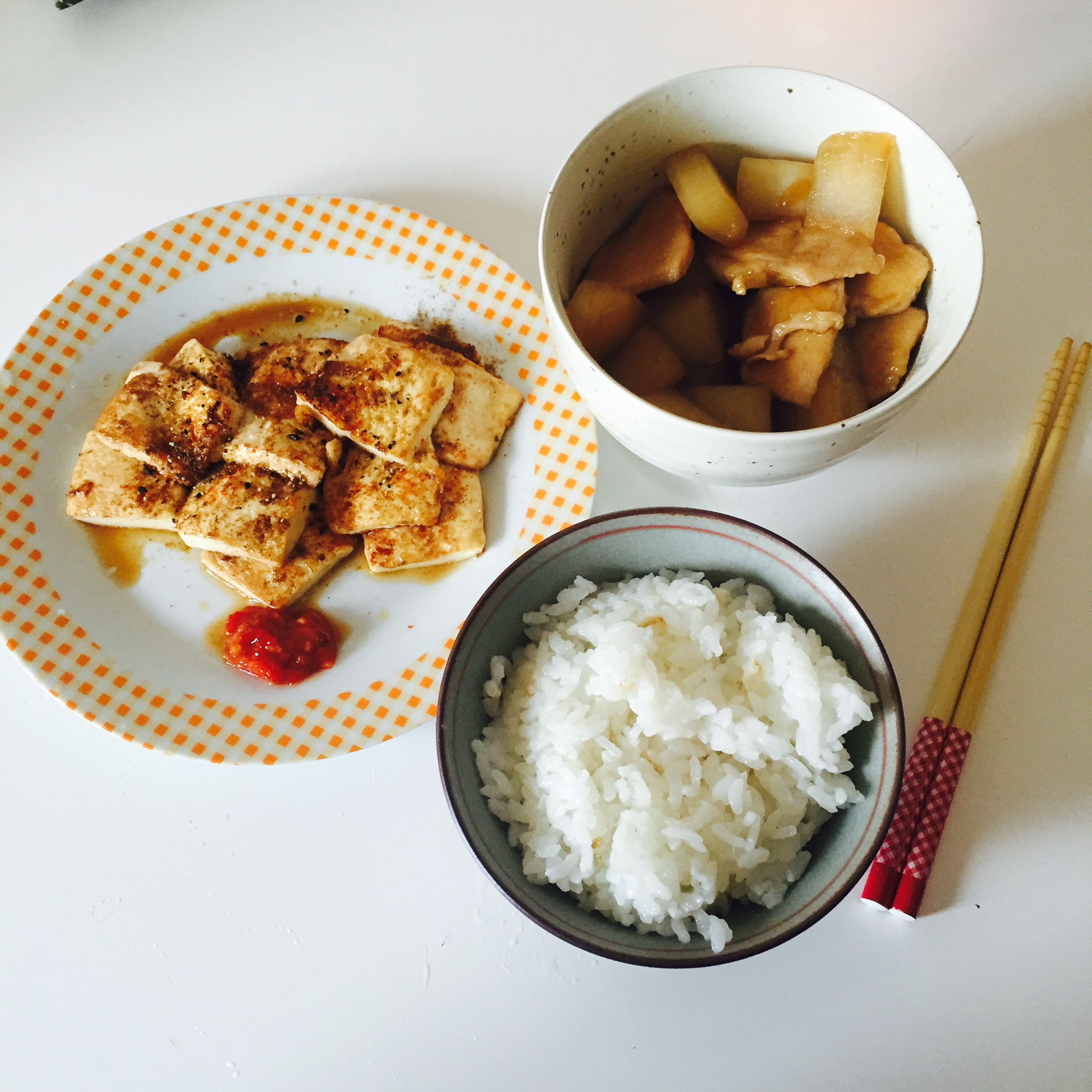 鸡肉煮萝卜
