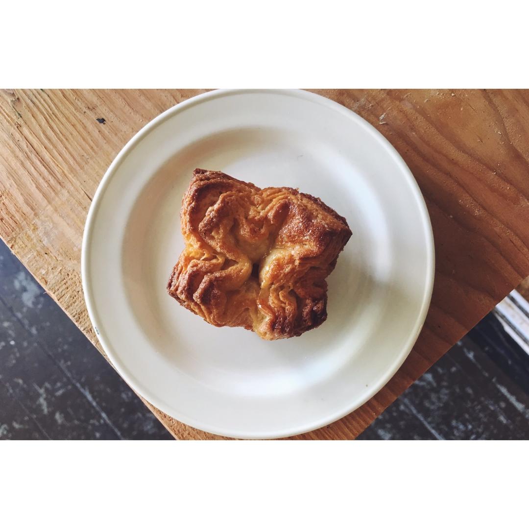 布列塔尼黄油蛋糕/面包 Kouign-amann  [,kwiɲˈamɑ̃nː]