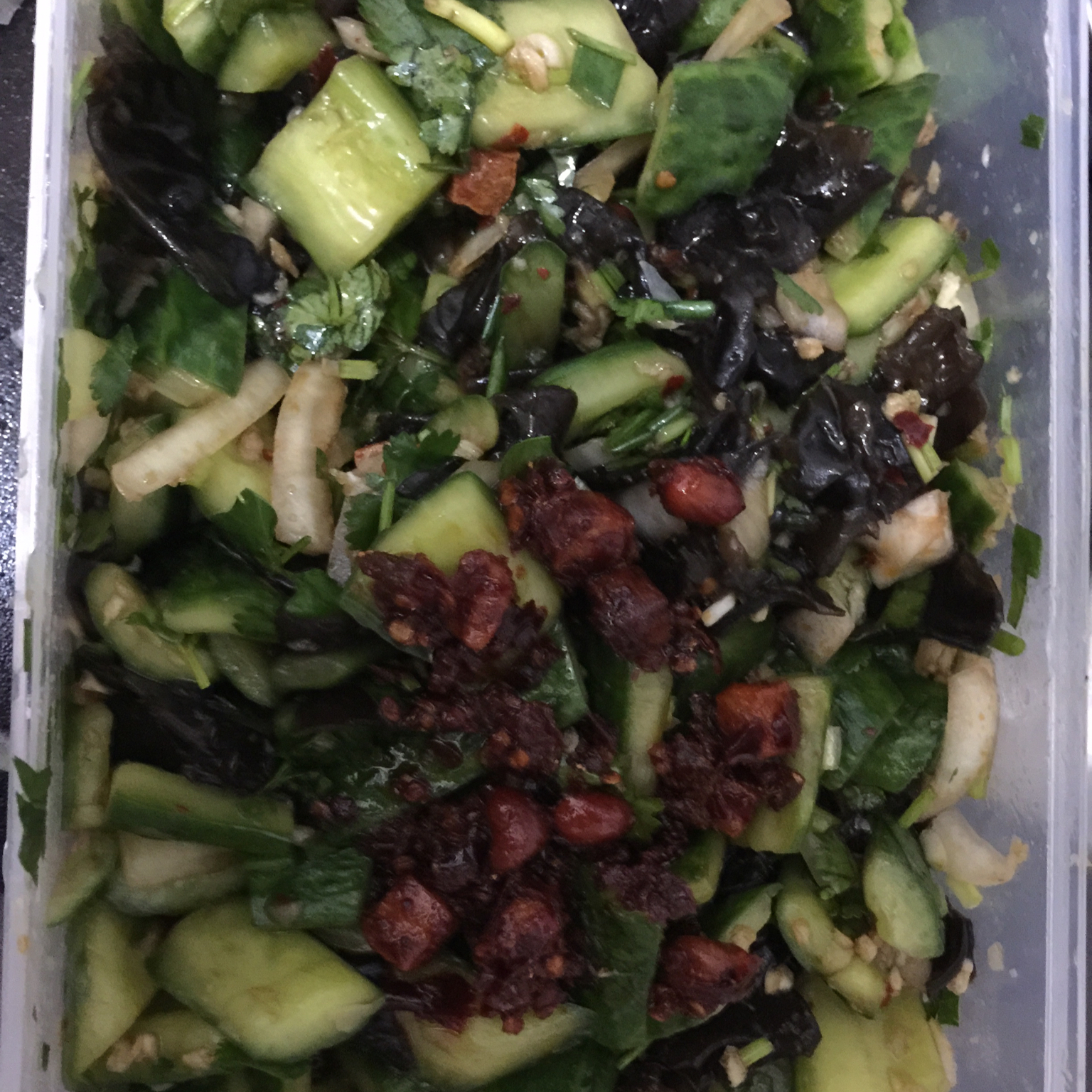 凉拌木耳拍黄瓜