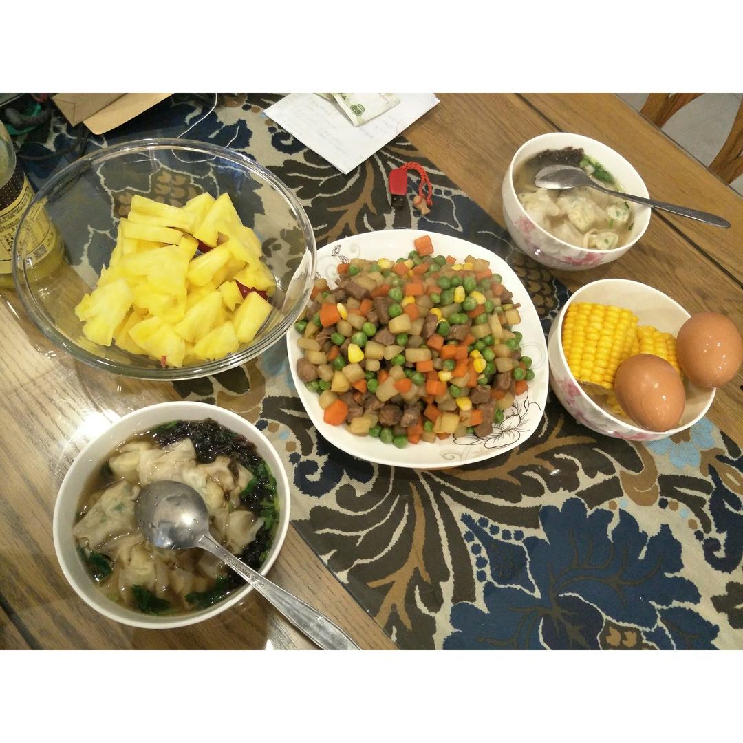 超鲜菌菇鸡肉大馄饨