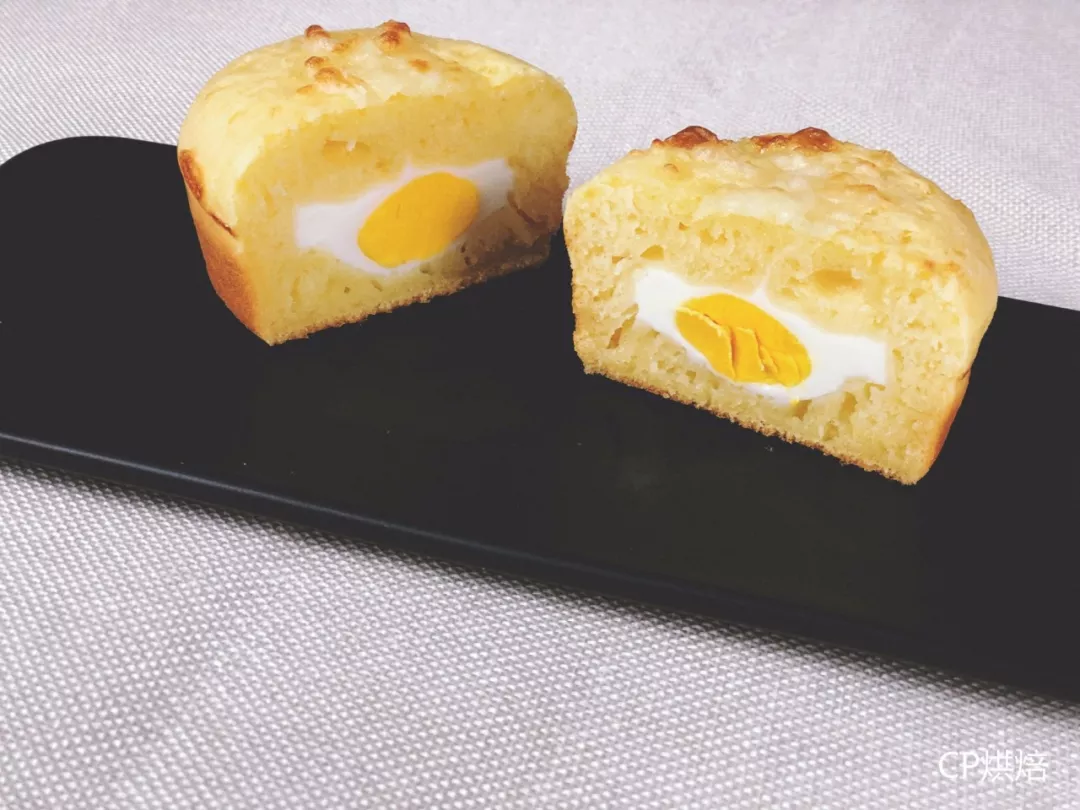 包藏蛋心（鸡蛋面包）