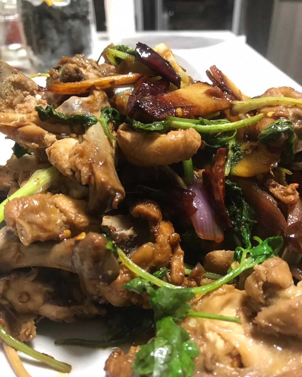 辣炒鸡架