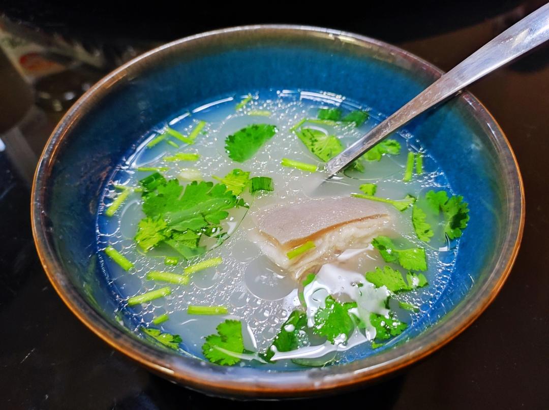 清炖羊肉汤