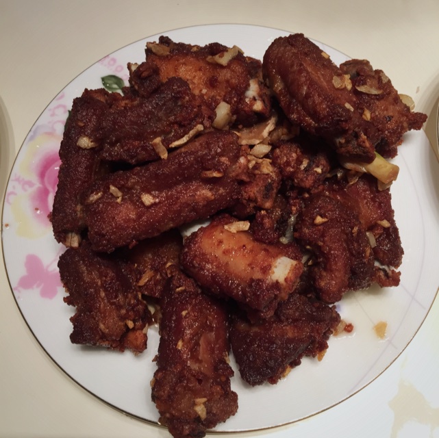 金牌蒜香排骨