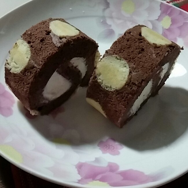 可可奶油波点蛋糕卷