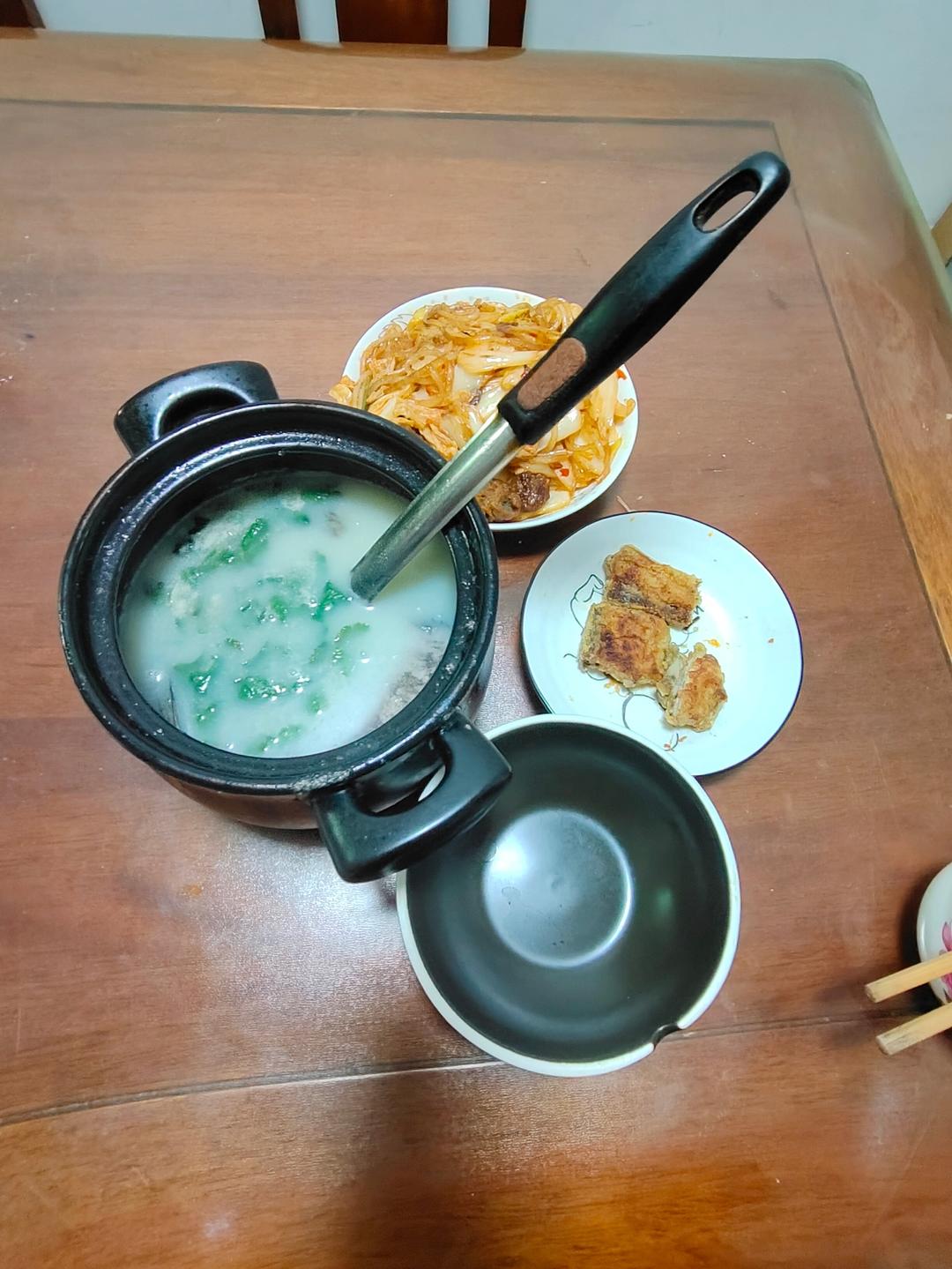 奶白鲫鱼豆腐汤|一条鱼最后的温柔