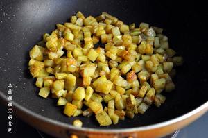 土豆焖饭的做法 步骤1