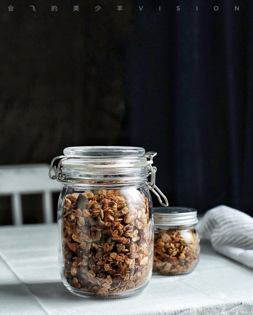 Granola（格兰诺拉麦片）