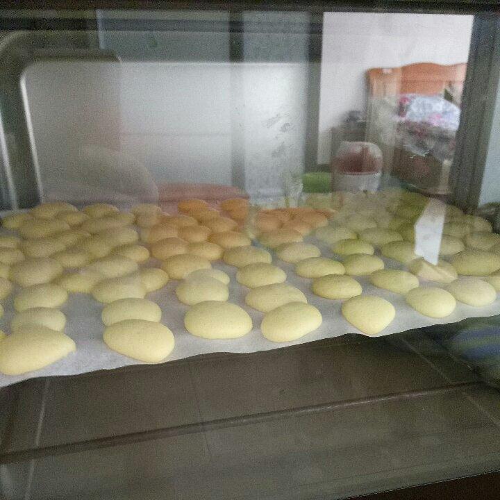 老少皆宜的蛋黄饼干