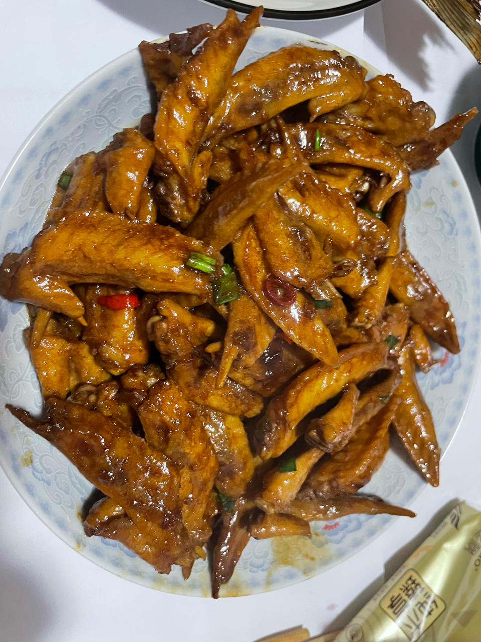 夏日里的下酒小菜—红烧鸡翅尖