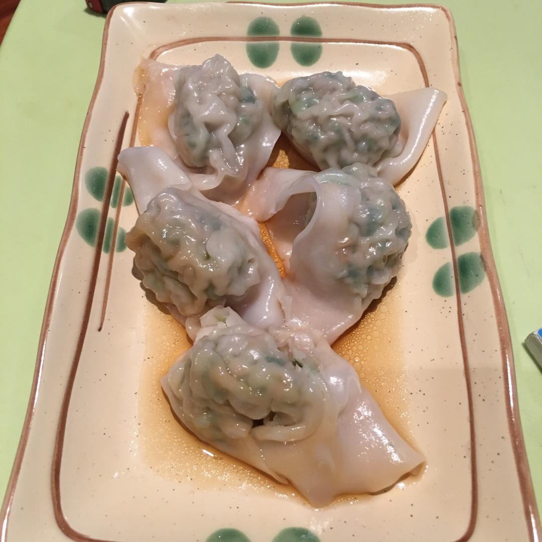 上海荠菜大馄饨