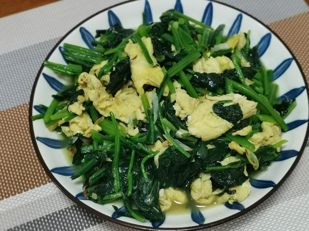 菠菜炒鸡蛋