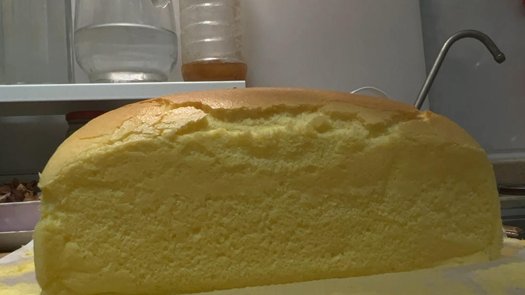 堪比柯基屁股
爆浆芝士🧀古早蛋糕