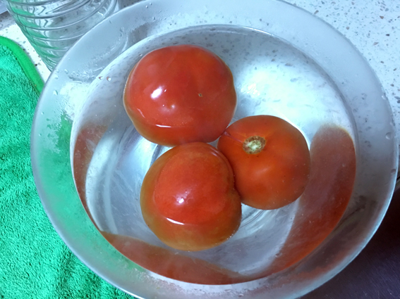 番茄牛骨萝卜汤的做法 步骤5