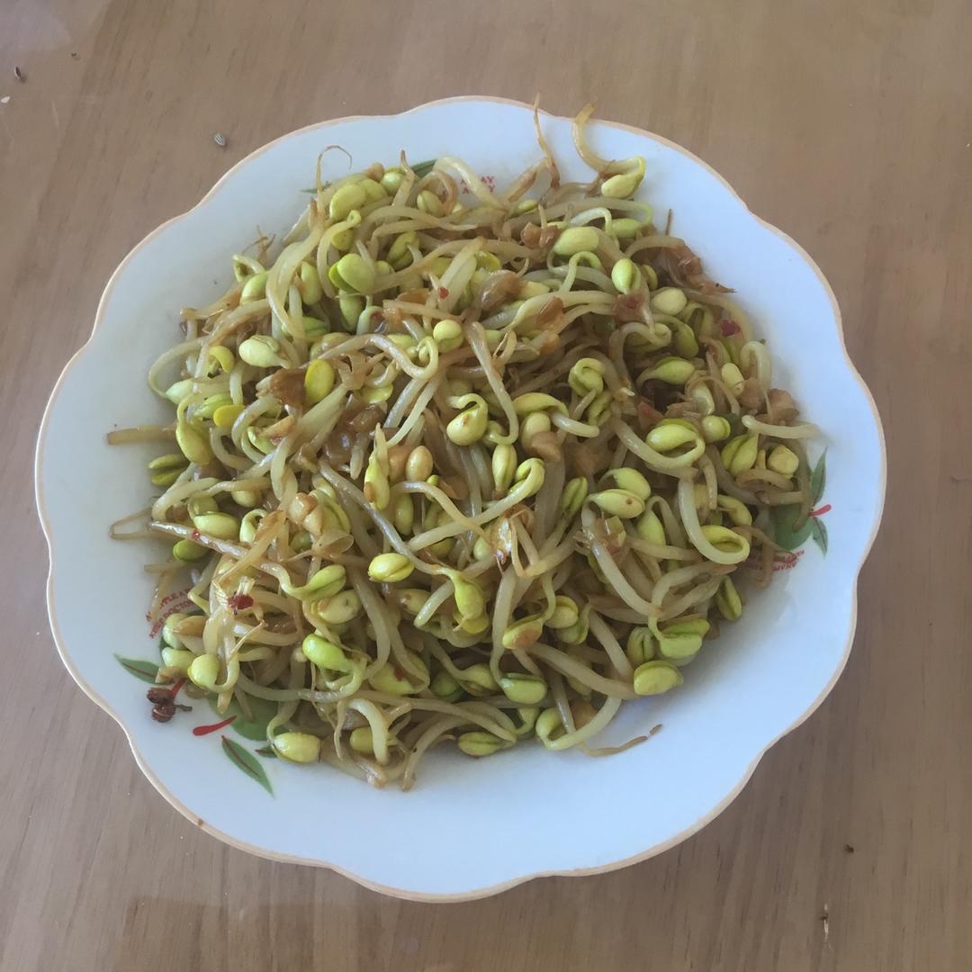 炒黄豆芽