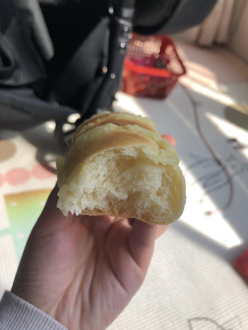 毛毛虫面包