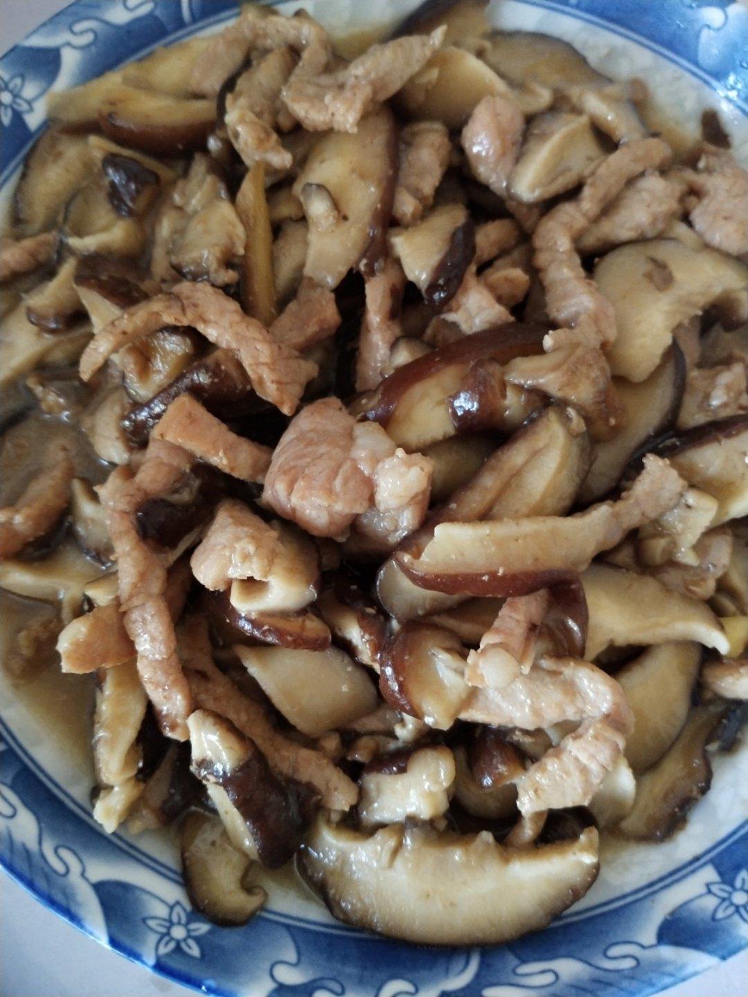 香菇炒肉