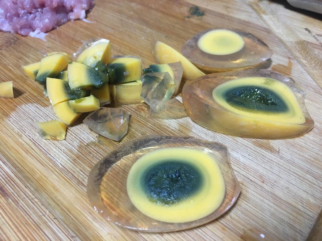 十五分钟快手之香滑皮蛋瘦肉粥(附五分钟电饭煲电压力锅更快捷方法)
