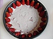 草莓慕斯蛋糕的做法 步骤5