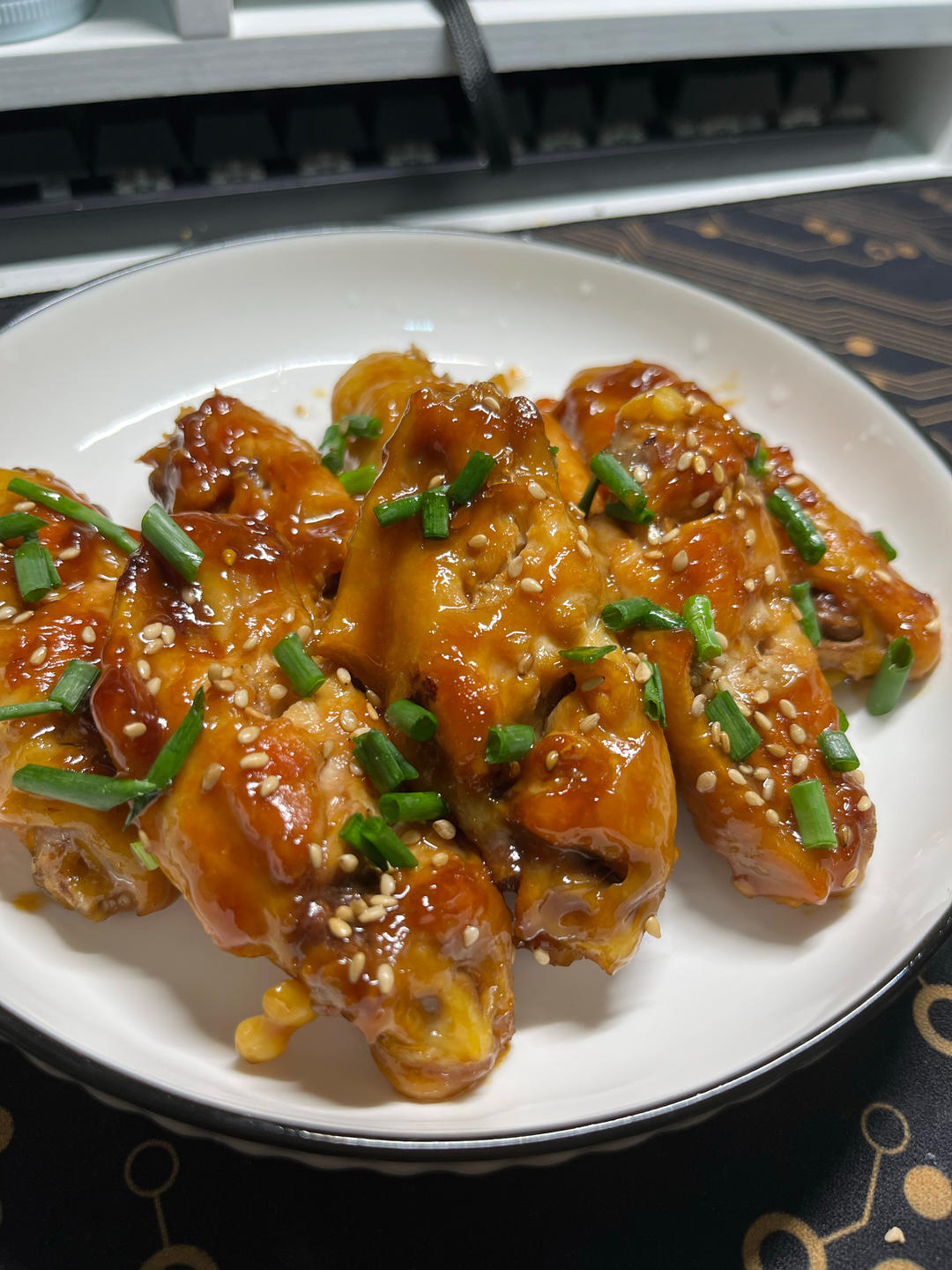 妈妈家的味道，吃了停不下来的红烧鸡翅