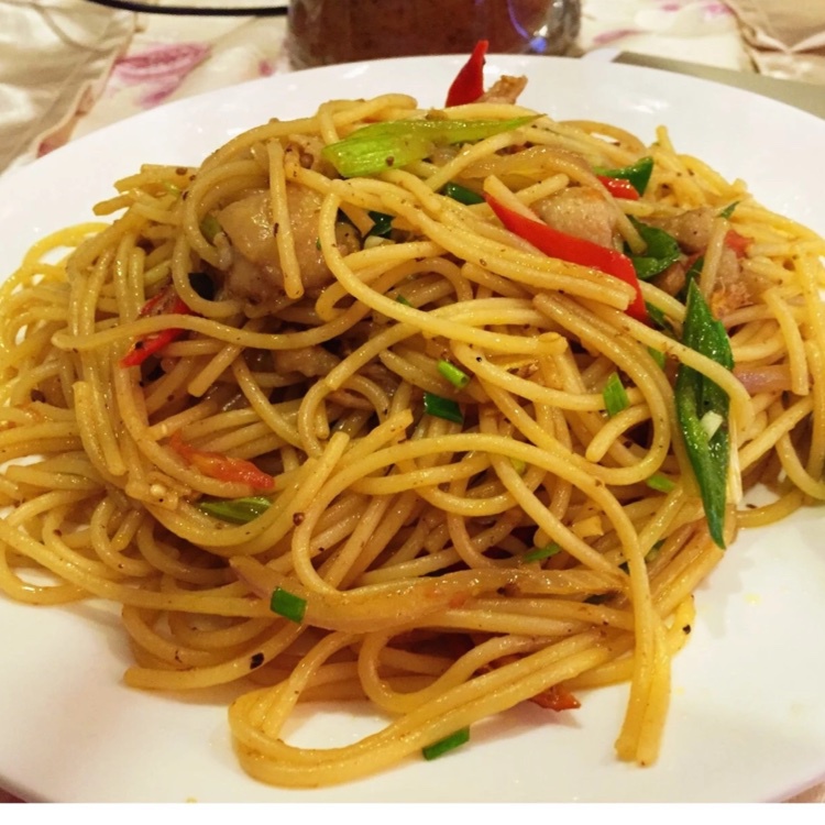 番茄肉酱意大利面