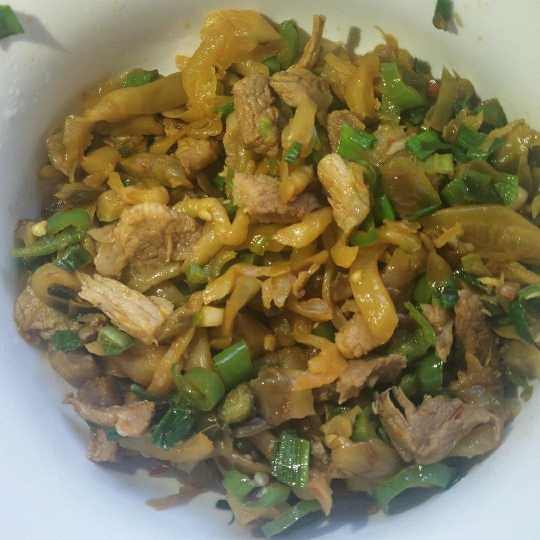 榨菜炒肉