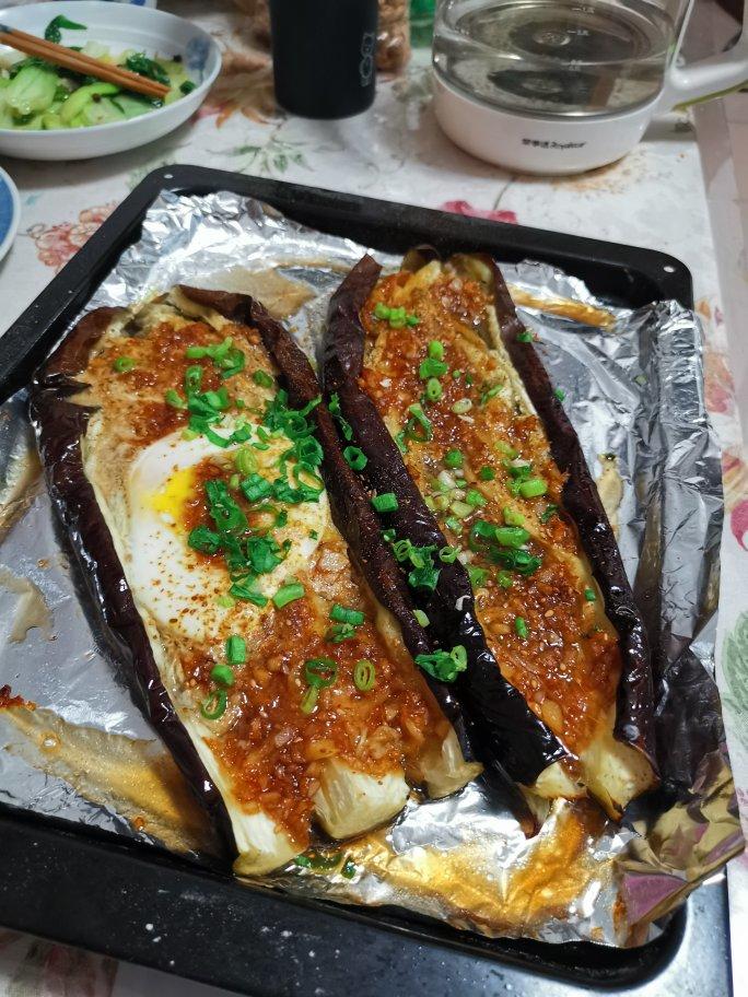 CC招牌菜销魂烤茄子，百吃不厌！