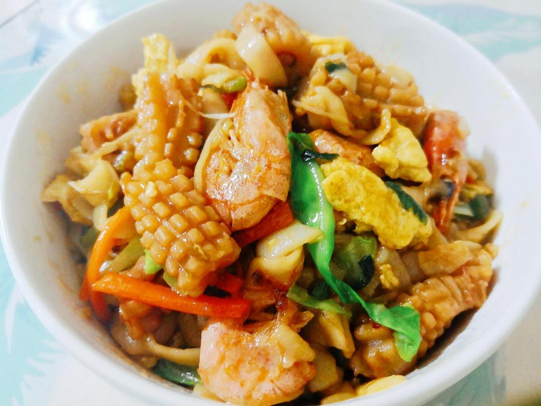 海鲜炒河粉