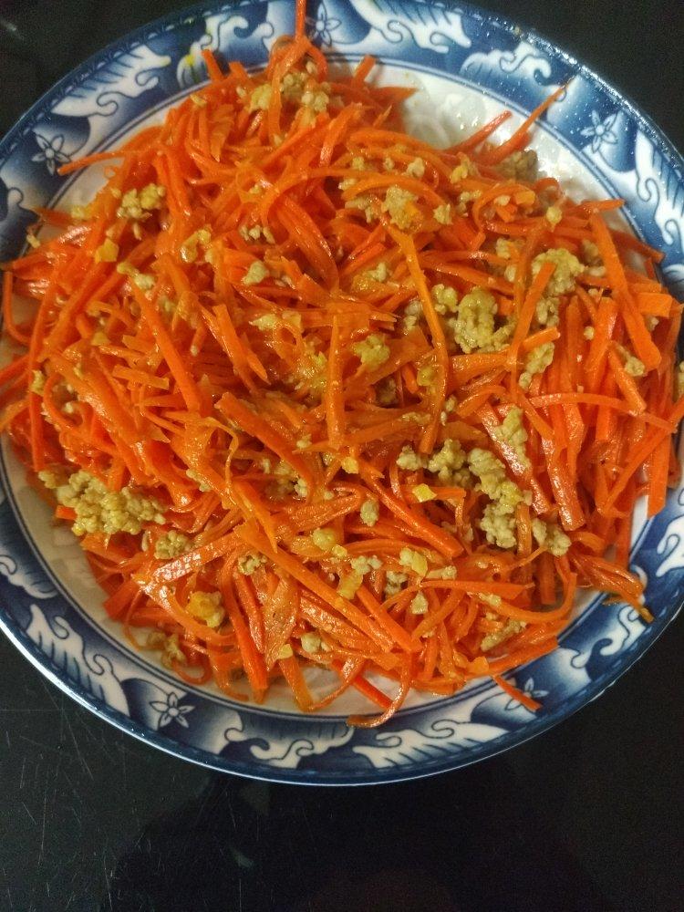 蒜苗红萝卜炒肉