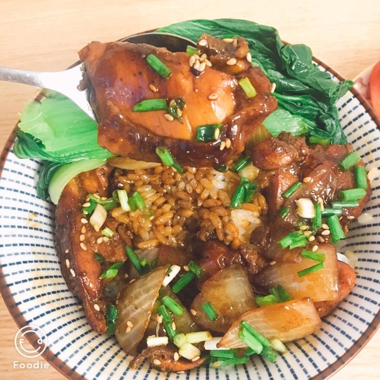黑椒鸡腿饭