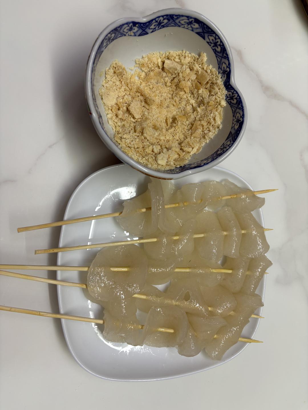 Q Q串，阿达子