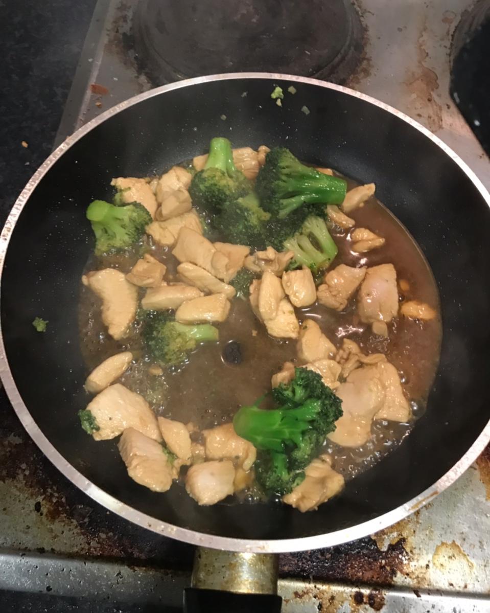 西兰花炒鸡胸肉