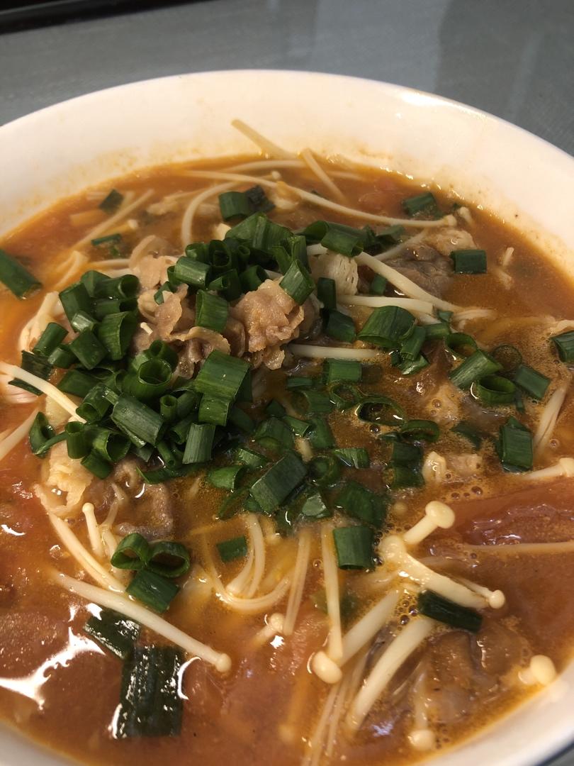 番茄肥牛金针菇