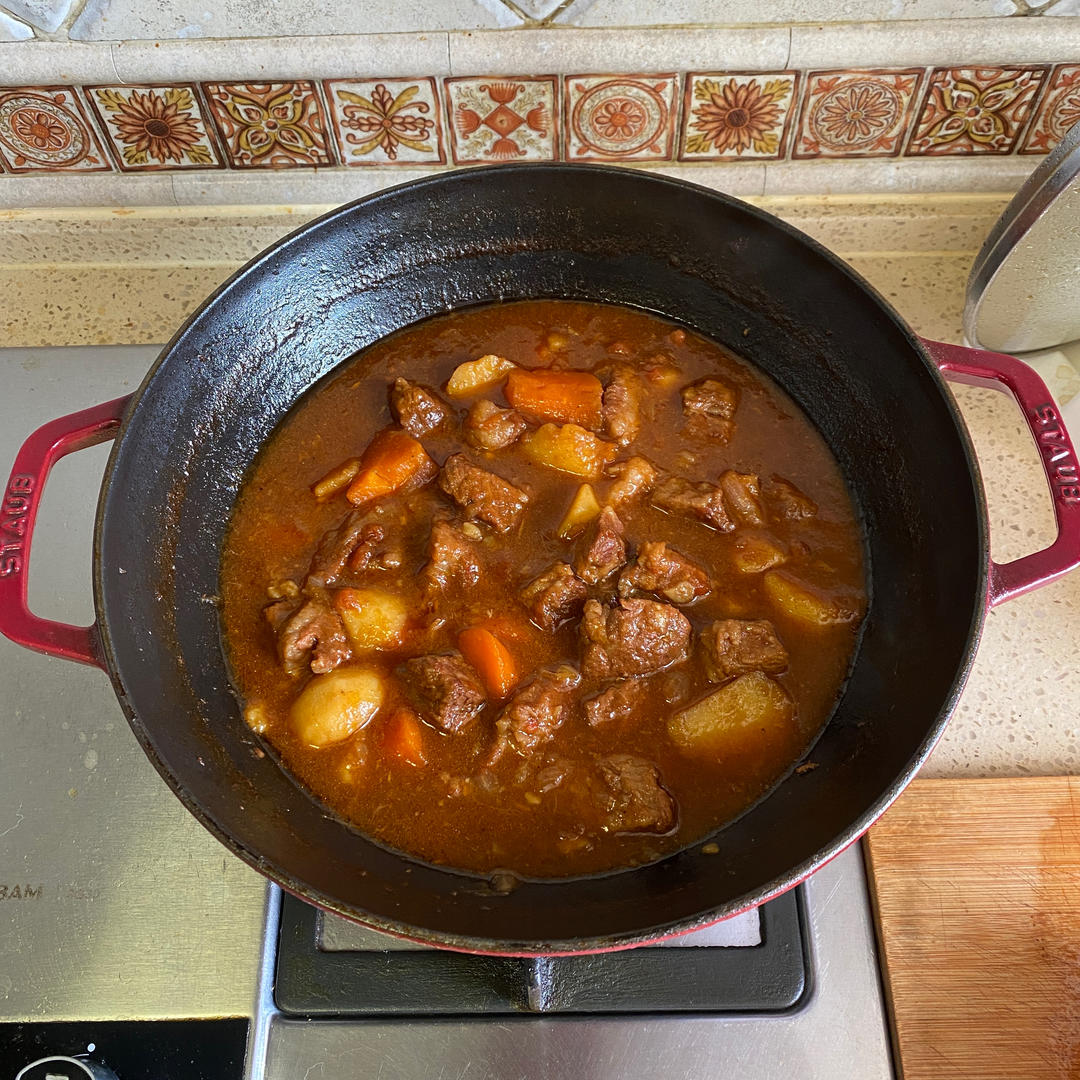 一个话唠包教包会的香浓红烩牛腩