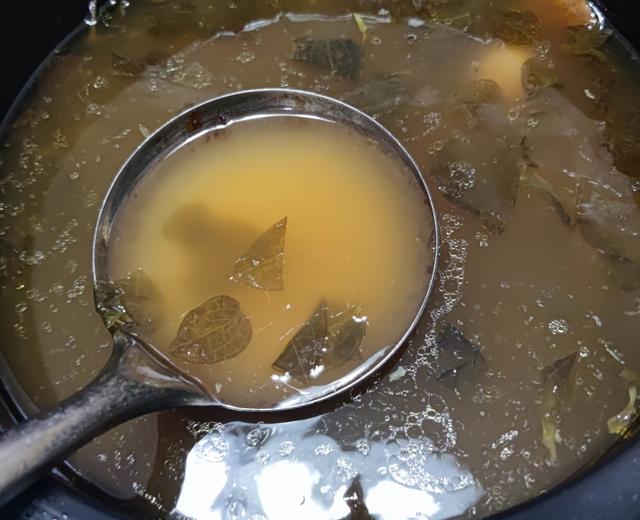 金线莲滋阴益肝汤的做法