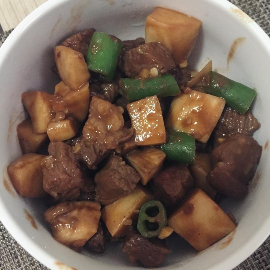 黑椒杏鲍菇牛肉粒
