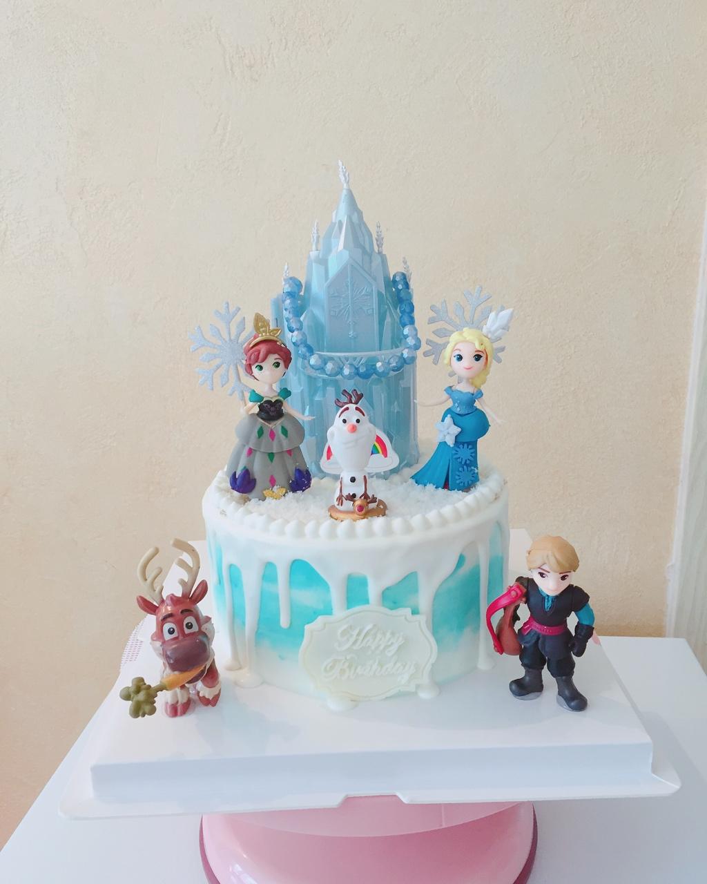 冰雪奇缘主题蛋糕