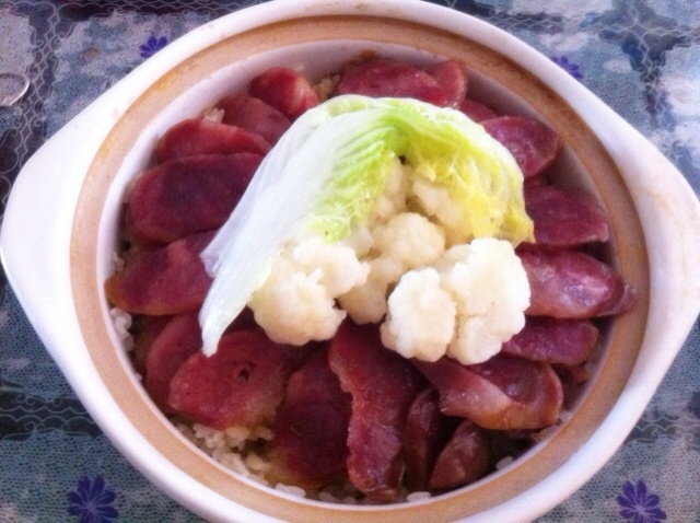 腊肠煲仔饭