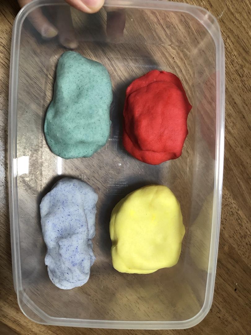 自制安全橡皮泥（非塔塔粉）